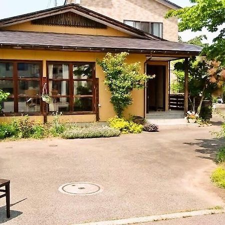 B&B Witch House Yamagata (Yamagata) Exterior foto